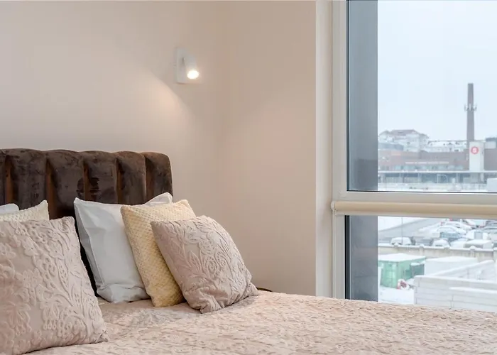 Apartment Modern Next To Clinics *