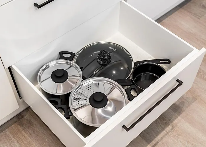 Modern Next To Clinics *