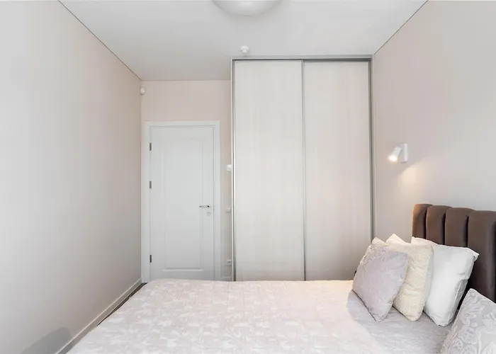 Apartment Modern Next To Clinics